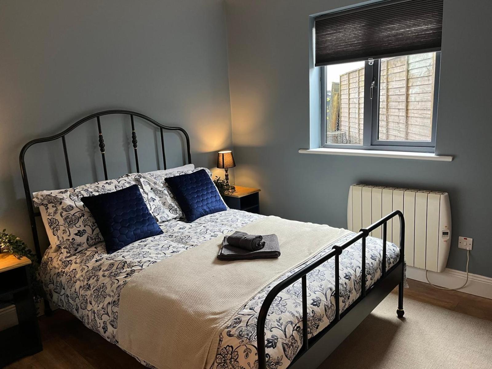 골웨이 Woodquay Mews 아파트 외부 사진